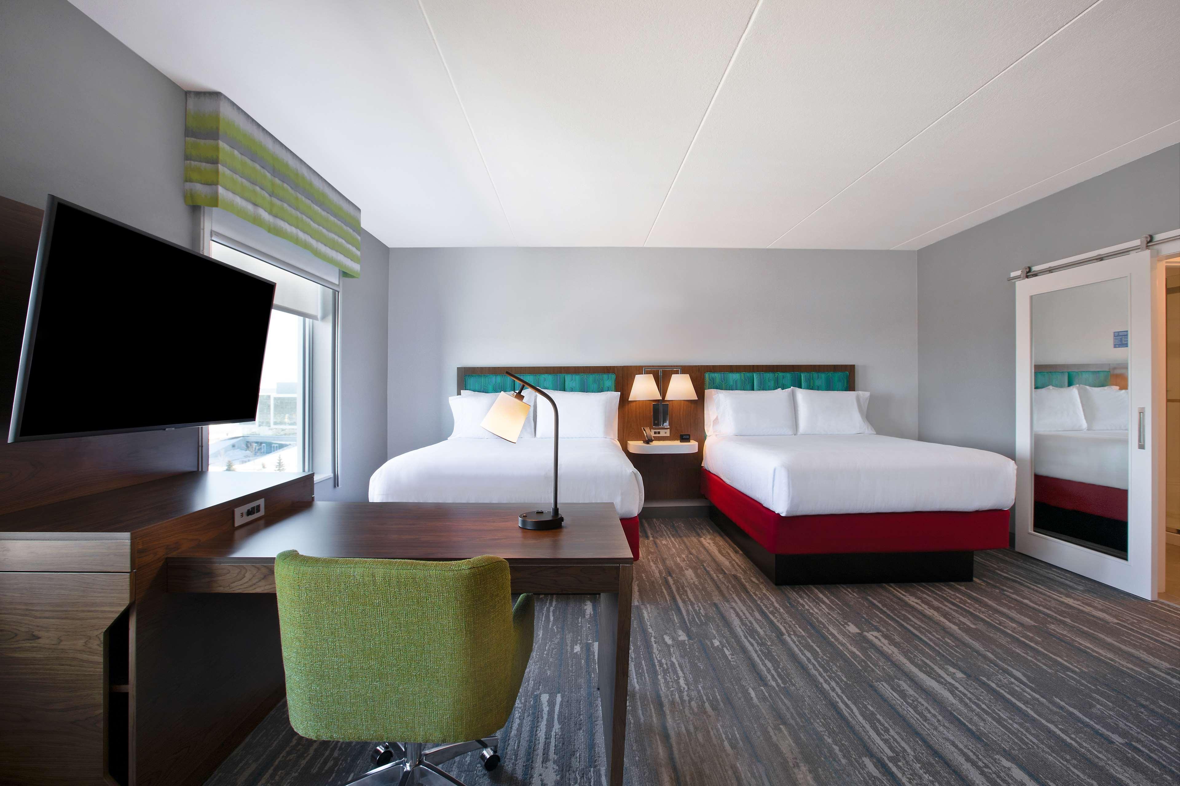 Hampton Inn & Suites Ottawa West, Ontario, Canada Exterior photo
